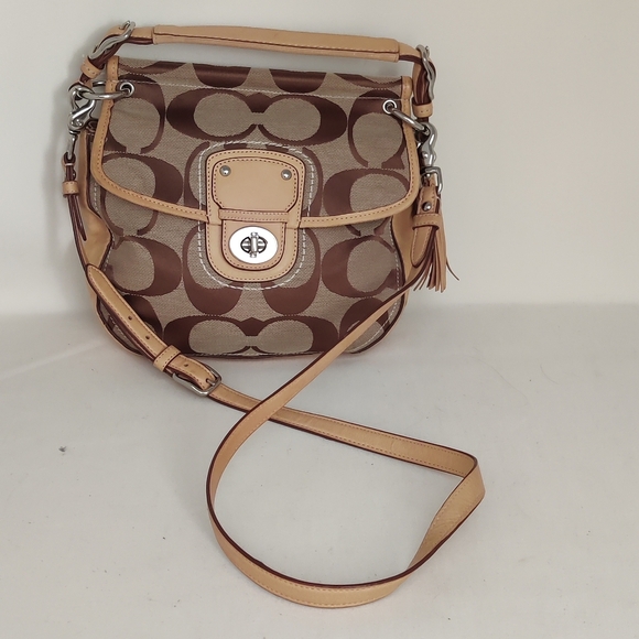 RETRO COACH Willis 70th Anniversary Limited Edition Crossbody BagRetro - Picture 2 of 16